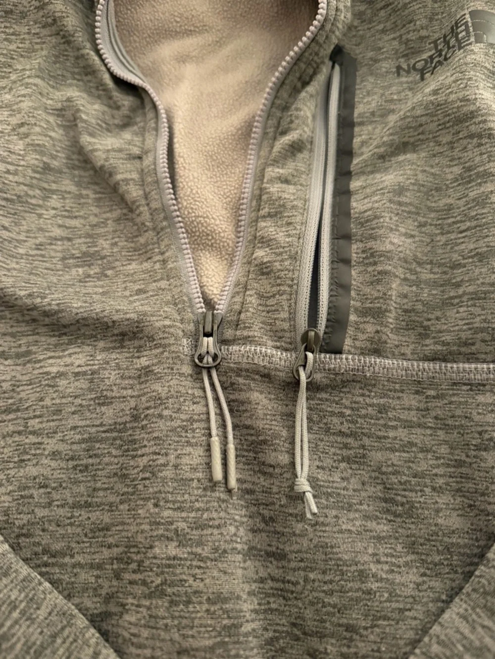 The North Face Men’s Heather Gray Zip-Front Fleece Pullover